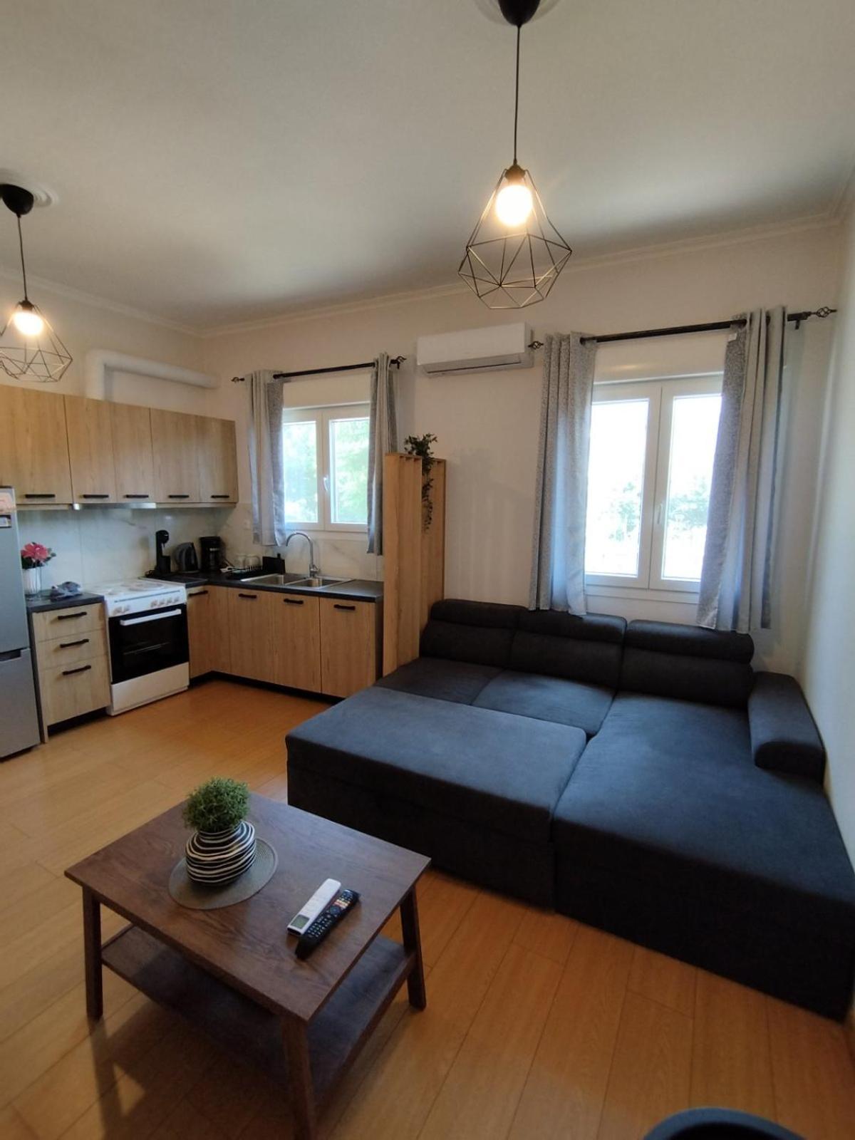 Christopher Central Home Янина Экстерьер фото